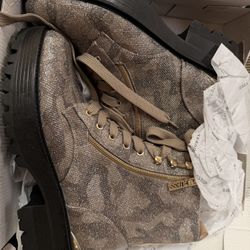 Guess Boots Brand New