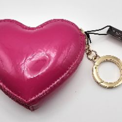 Victoria’s Secret Heart Shaped Zipper Keychain 