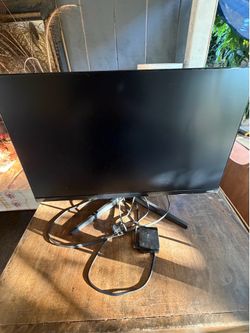 24 inch Samsung monitor 4K