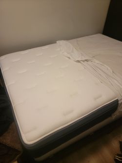 Full Size Mattress Very Clean and Like New