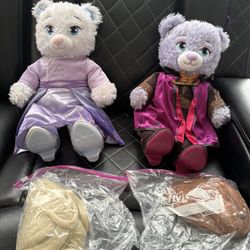 Elsa And Anna Build Bear 🐻 1=$18.     Or 2X$30 