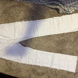 white stacked jeans