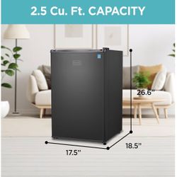 Black & Decker Mini Fridge