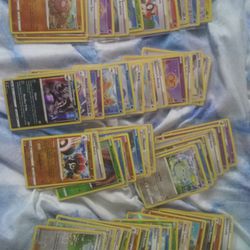 51 Holographic Pokemon Cards