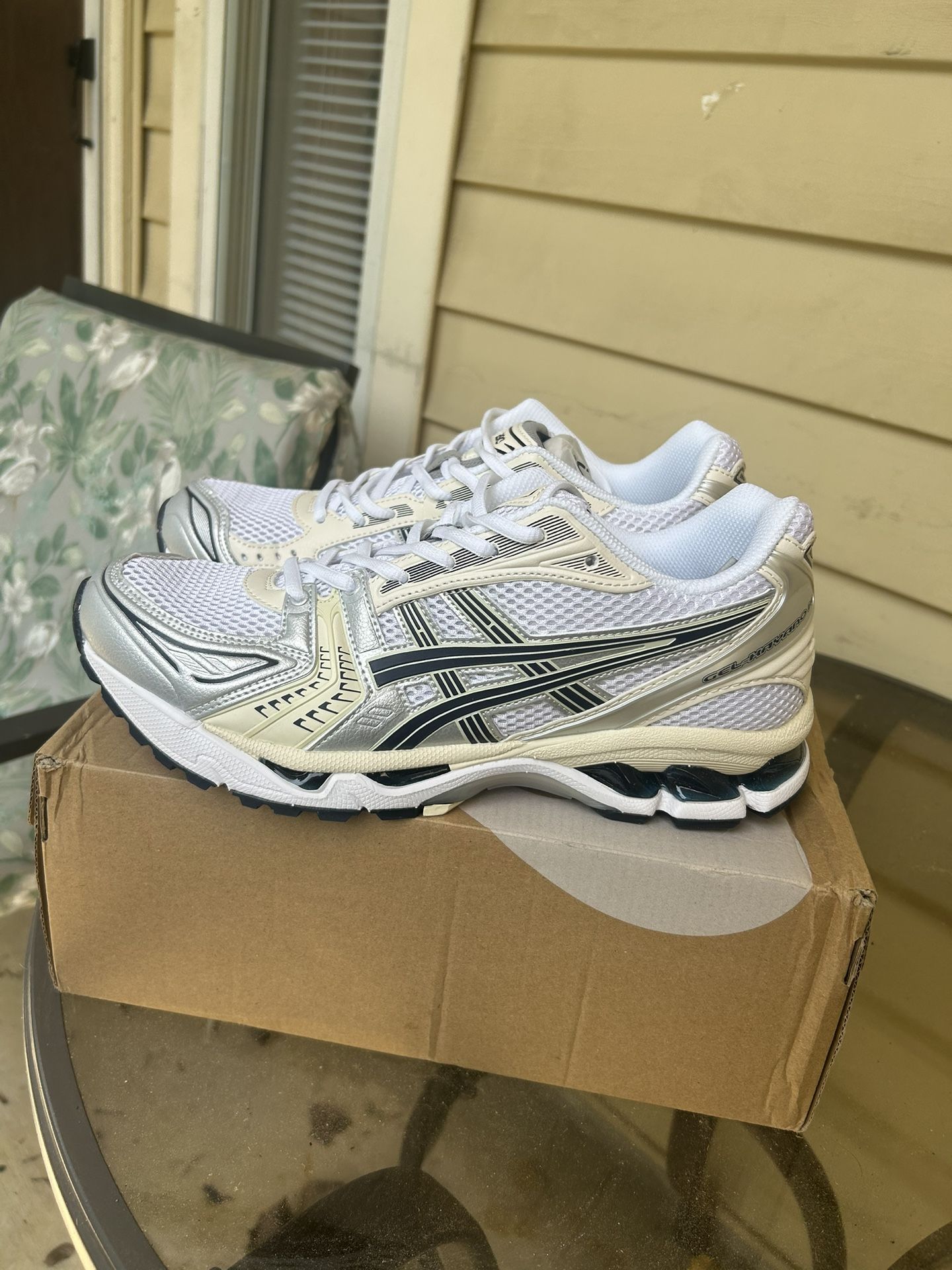 ASICS Gel Kayano 14
