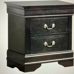 Glory Furniture Louis Philippe 2-Drawer Nightstand (new)