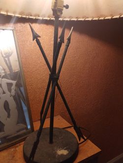 Arrow Lamp