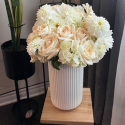 Flower Arrangement 