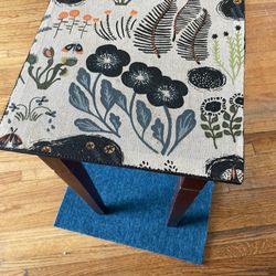 Cute Unique Entryway/Key/side Table 