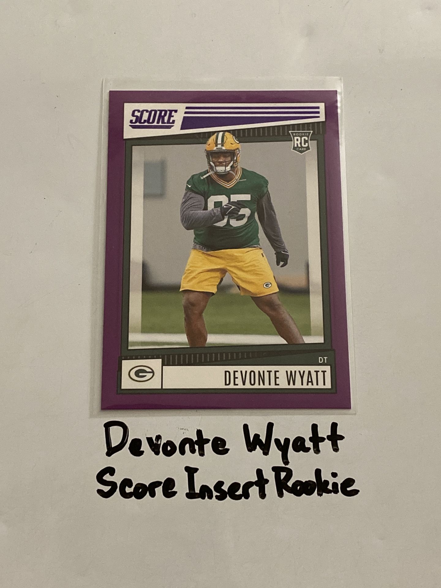 Devonte Wyatt Green Bay Packers DT Score Short Print Insert Rookie Card.