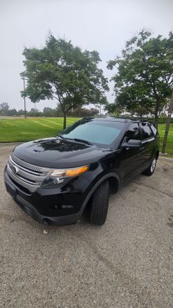 2014 Ford Explorer