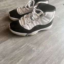 Jordan 11s