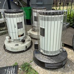 3 Kerosene Heaters Need Gone TODAY PRICE $100