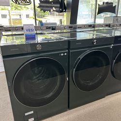 Samsung Bespoke Smart Frontload Washer And Dryer Set In Forest Green