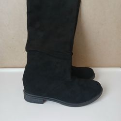 Women's Boots - Size 11