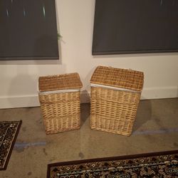 Set of Wicker Laundry Baskets