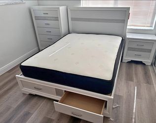 Bedroom Set 3 pcs new storage bed with drawers