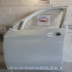 2018 2019 2020 2021 2022 2023 BMW X3 G01 Front Left Driver LH Side Door Shell Panel OEM USED