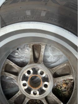 Tires with rims