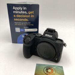 Pre owned Nikon Z5 with Box and Accessories 