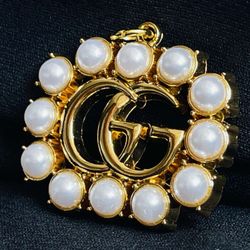 Gucci Pendant 1.5 Inch 