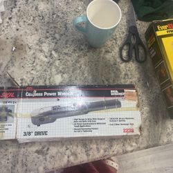 Cordless Power Wrench
