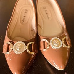 Size 5 Womens Shoes