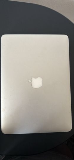 MacBook (A1052 EMC 2875)
