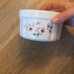 Large Ramekin