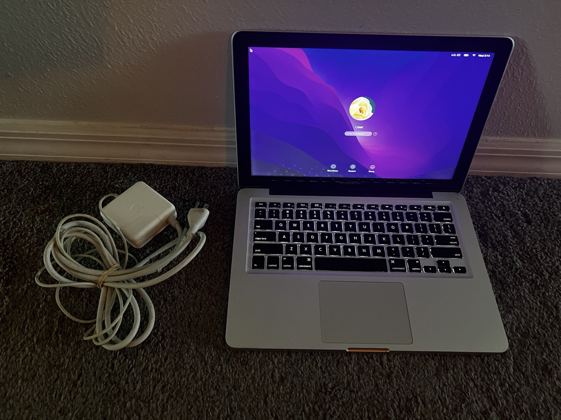 MacBook Pro 13” 2012 2.5Ghz i5 8GB RAM 256GB SSD