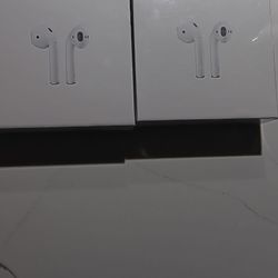 Bluetooth Wireless Earbuds