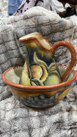 Mayolica Sra. Rosa- Guanajuato Mexico,-Hand-Painted Ceramic Pitcher and Bowl Set