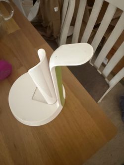 Joseph Joseph paper towel stand