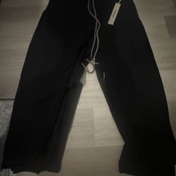 essentials sweatpants