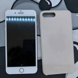 iPhone 8 Plus 