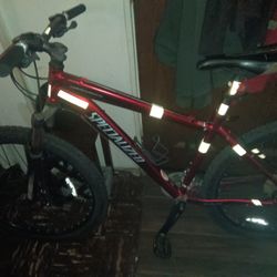 If U See Let Me Kno Someone Stole  My Bike And Sold It On Here Thank U