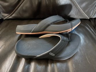 Hurley sandals