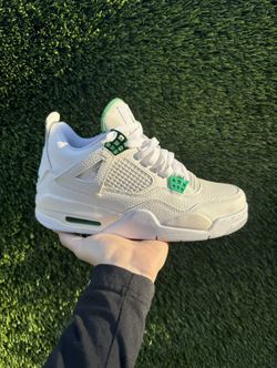 Air Jordan 4 Green Metallic