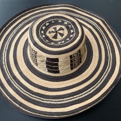 Colombian Sombrero Vueltiao – Traditional Woven Hat