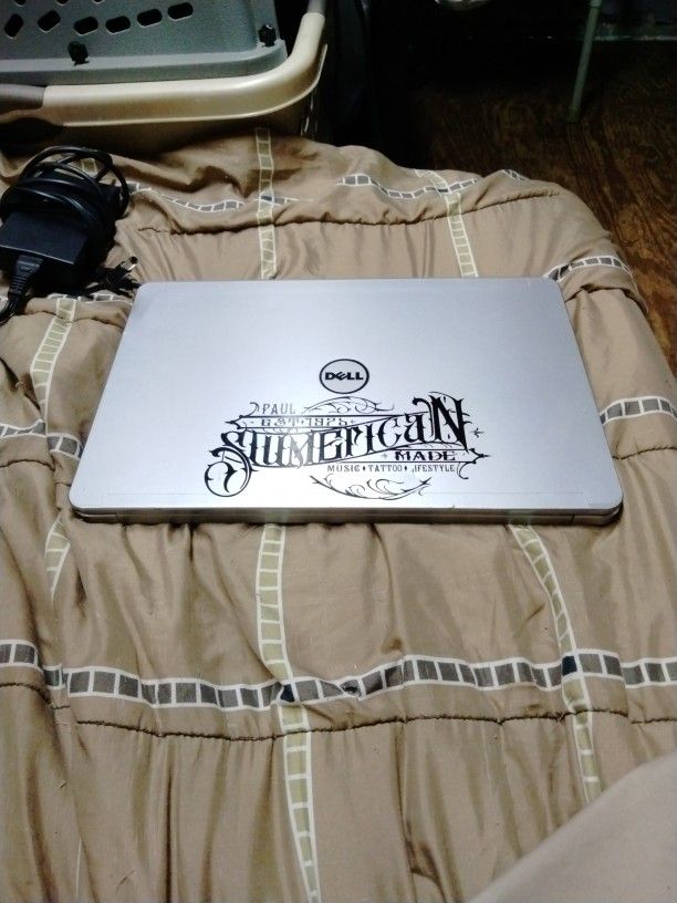 Dell Inspiron 15 7000 Series Touchscreen