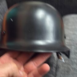 German M35 Stahlhelm Helmet