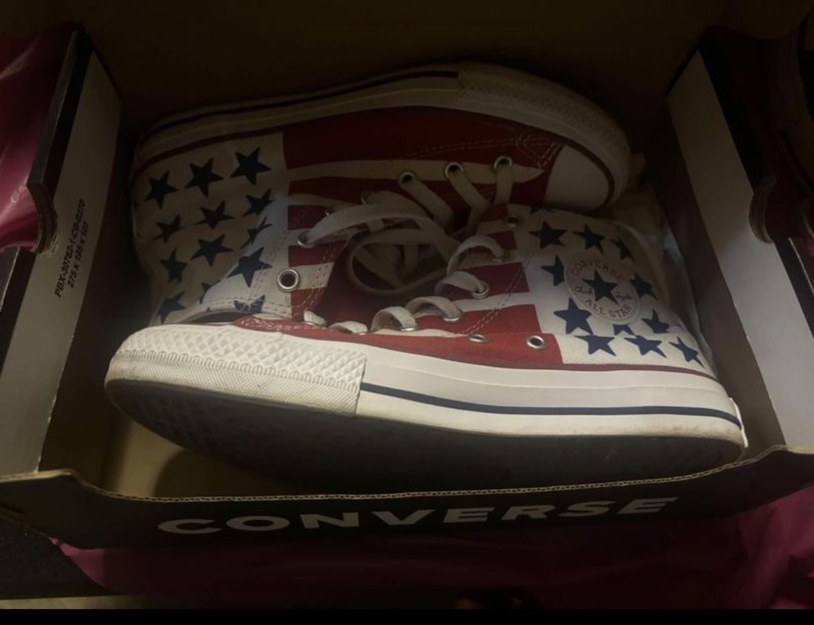 Sneakers