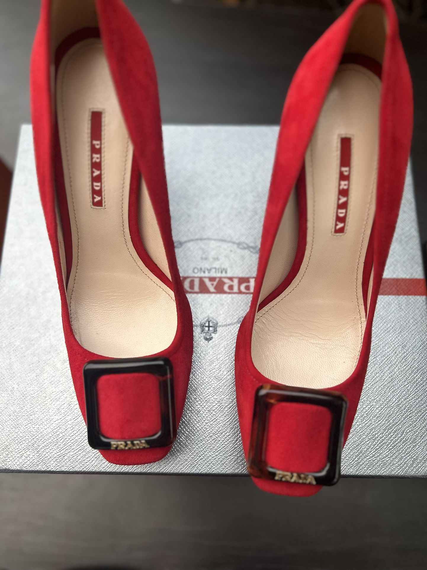 Prada Size 7