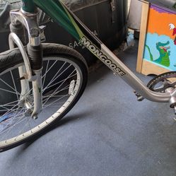 MONGOOSE 26" BIKE