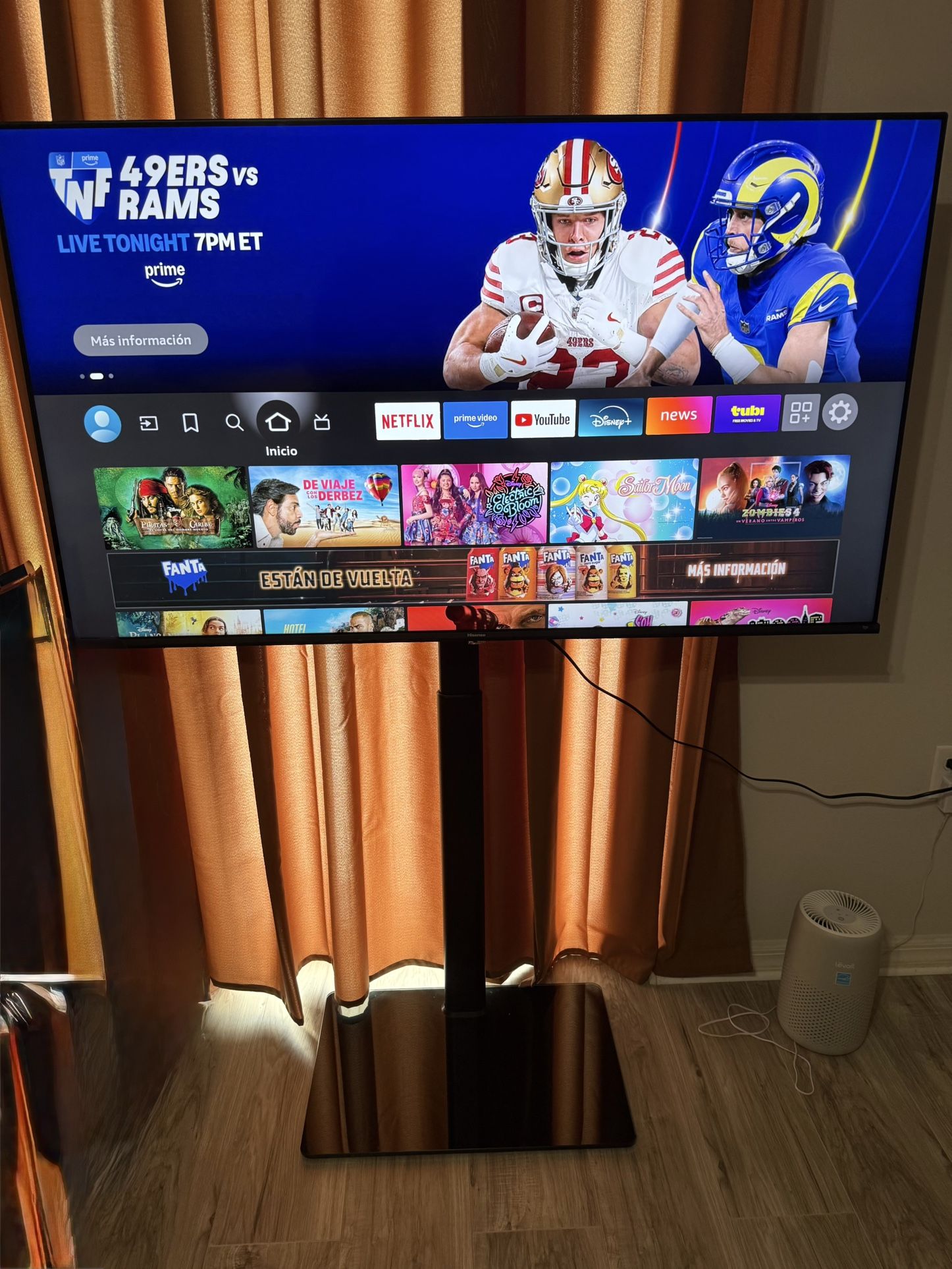 Tv Hisense 4k Smart Fire tv 55’ With Stand.