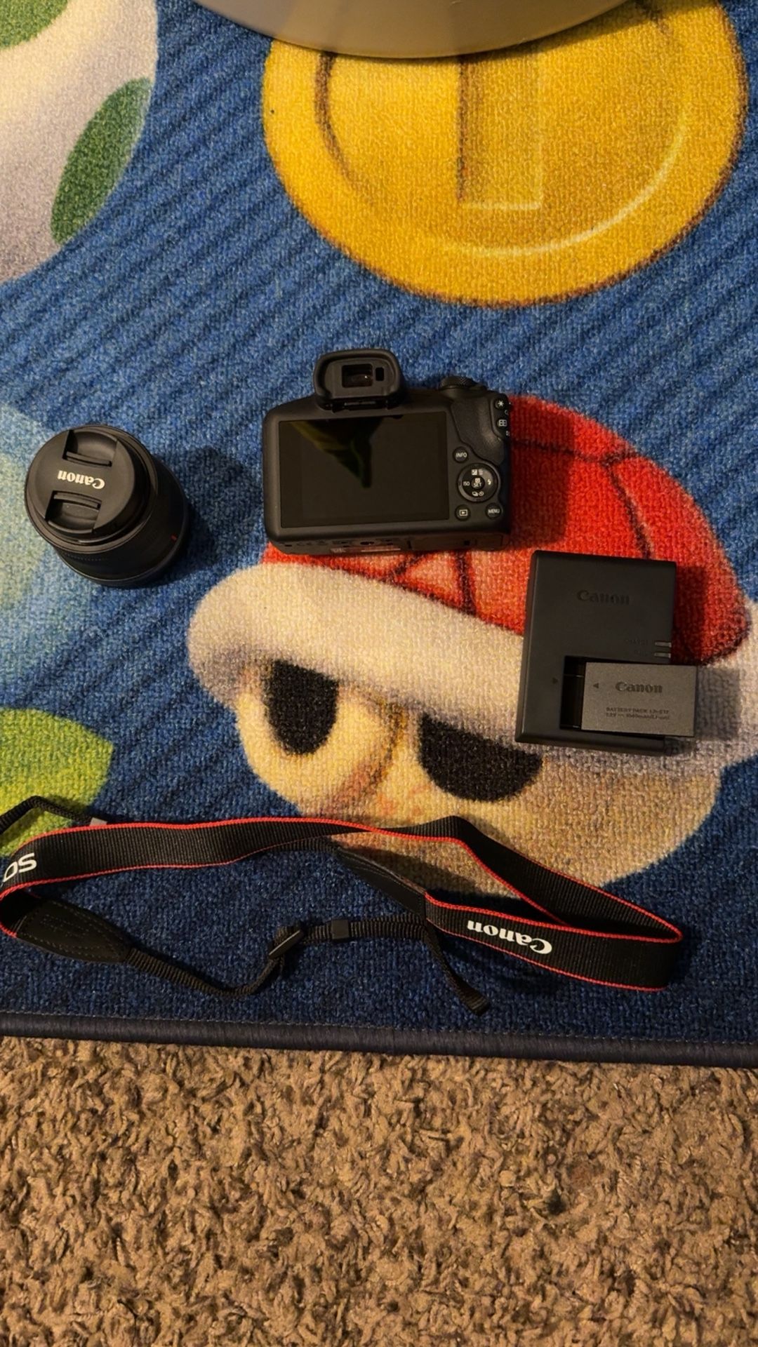 Canon EOS R100 Camera 
