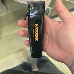 Wmark Cordless Digital Brushless Motor Clipper