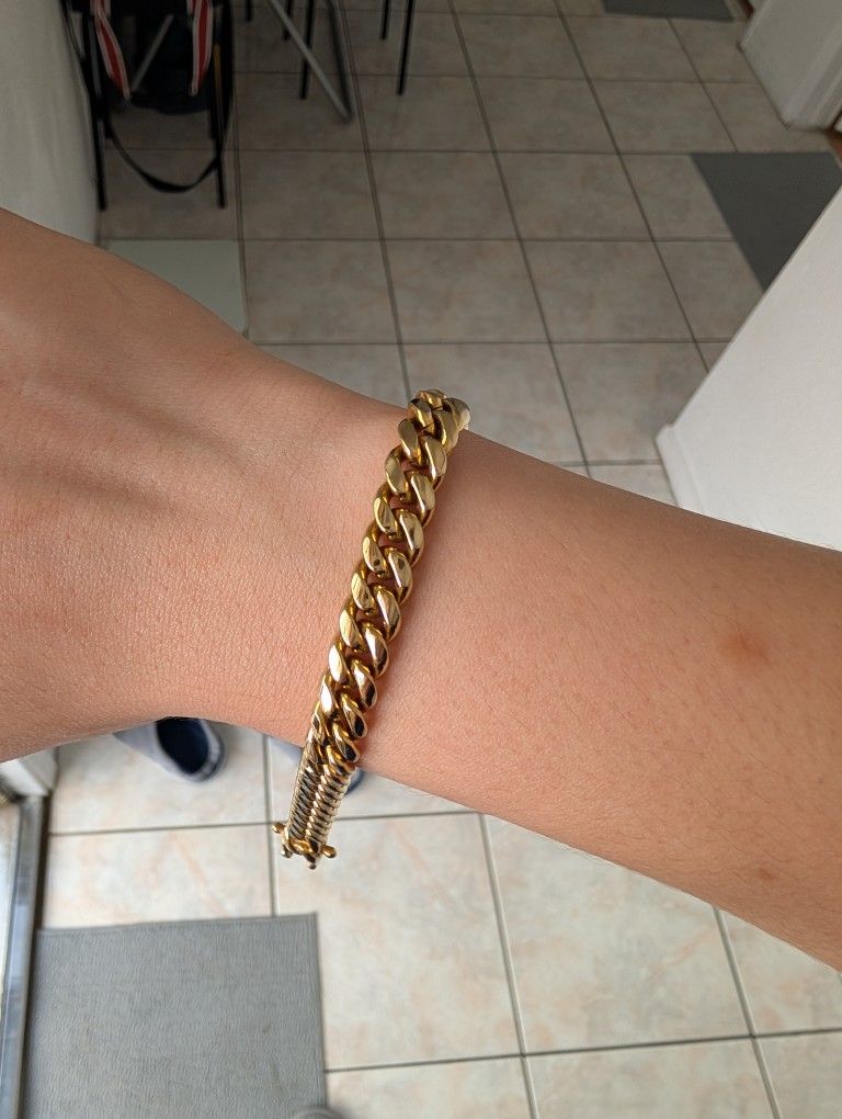 CUBAN GOLD PLATED FOR MEN.