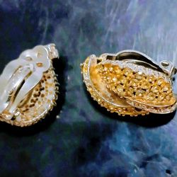 CINER NY DESIGNER COLLECTION SIGNATURE LOGO PAVE DIAMONDS AND SILVER CLIP ON EARRINGS. VINTAGE.
