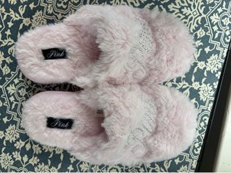 Brand New Victoria’s Secret PINK Slippers